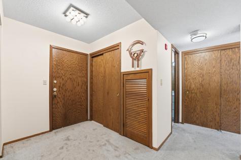 2220 Midland Grove Road Roseville MN 55113