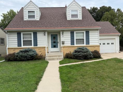16 Bruce Court Mankato MN 56001