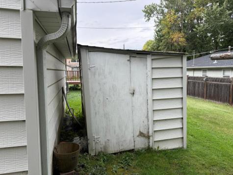 16 Bruce Court Mankato MN 56001
