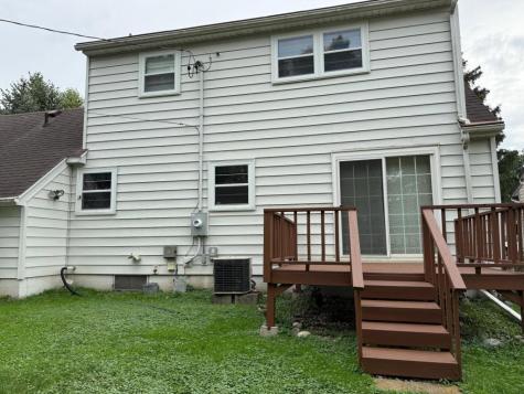 16 Bruce Court Mankato MN 56001