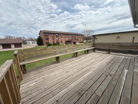 14 1st Street NW Fairfax MN 55332