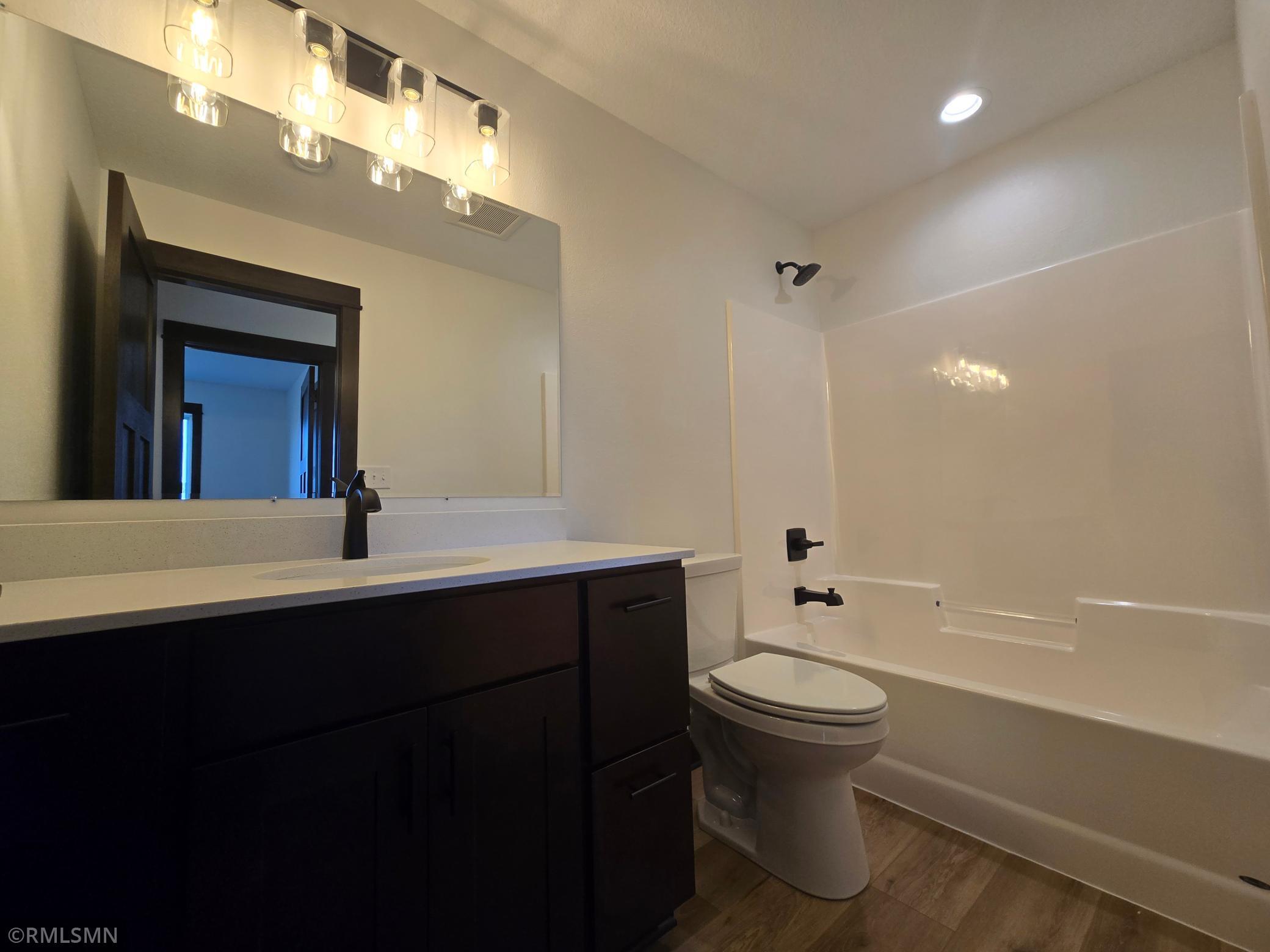 812 Pond View Drive Arlington MN 55307