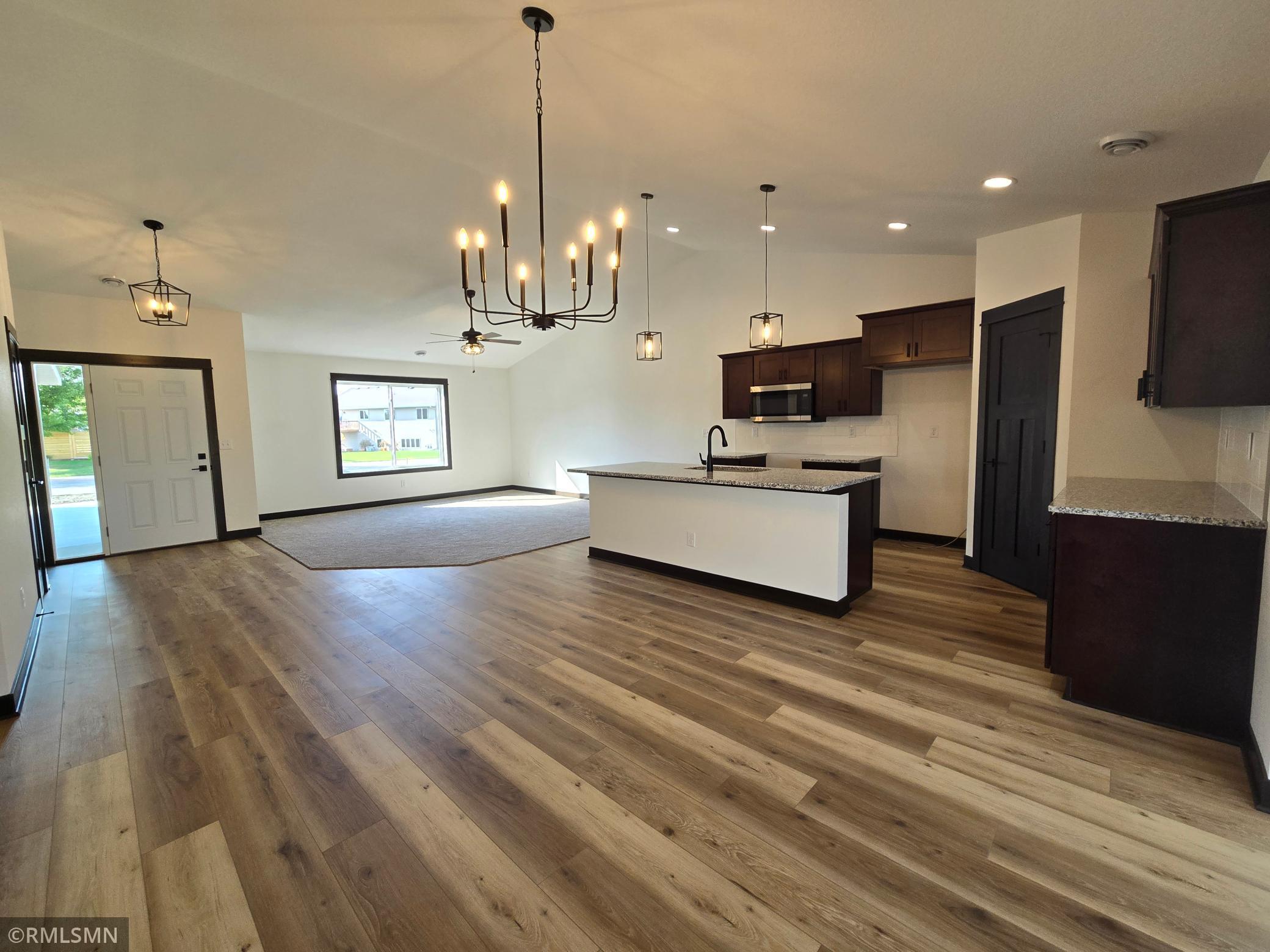 812 Pond View Drive Arlington MN 55307