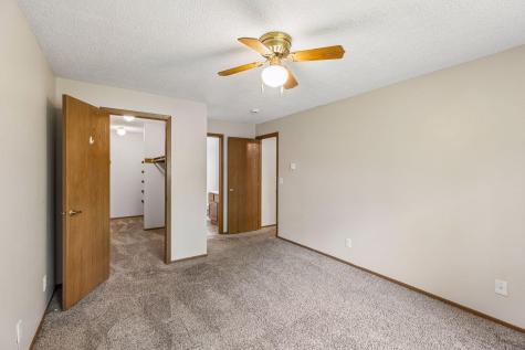 5447 Babcock Trail Inver Grove Heights MN 55077