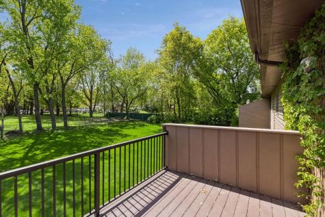 5447 Babcock Trail Inver Grove Heights MN 55077