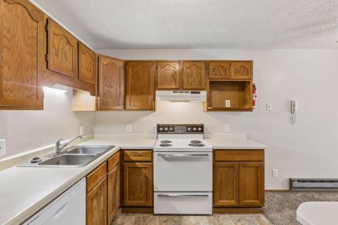 5447 Babcock Trail Inver Grove Heights MN 55077