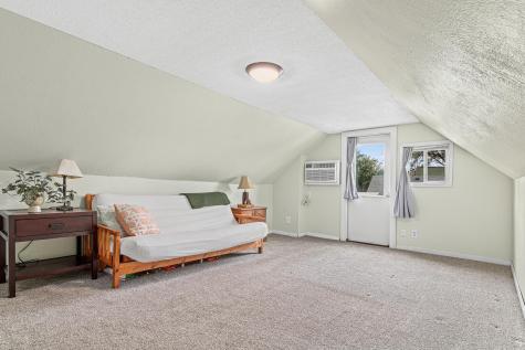 653 19th Avenue NE Minneapolis MN 55418