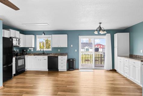 222 Alice Lane Harwood ND 58042