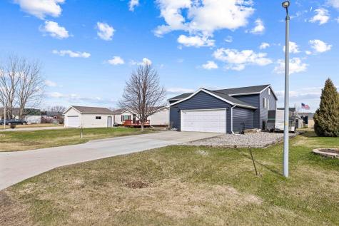 222 Alice Lane Harwood ND 58042