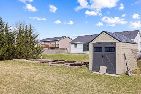 222 Alice Lane Harwood ND 58042