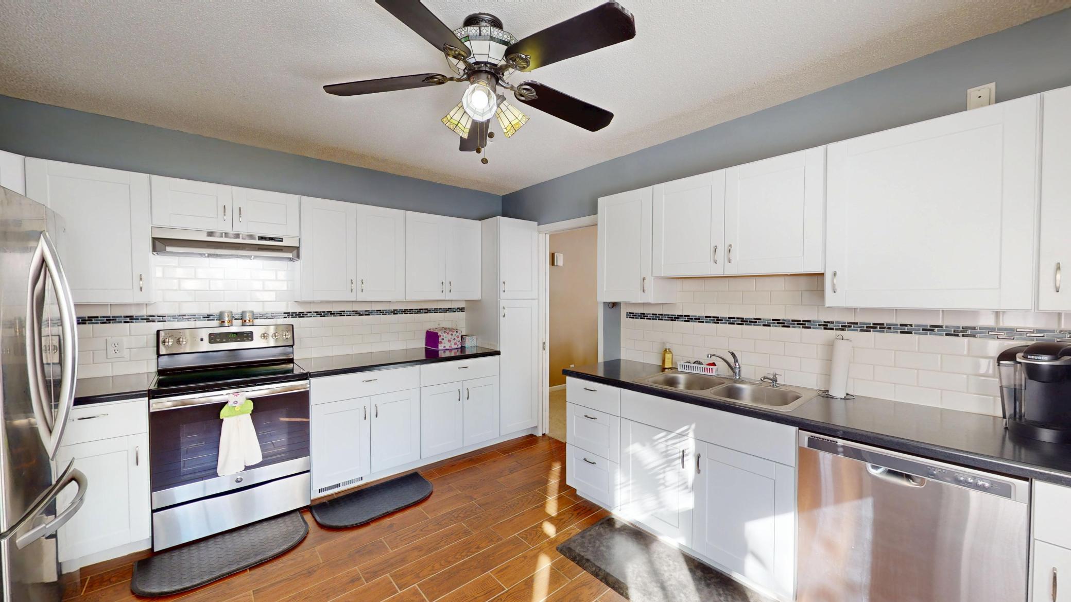 1409 Circle Drive Albert Lea MN 56007