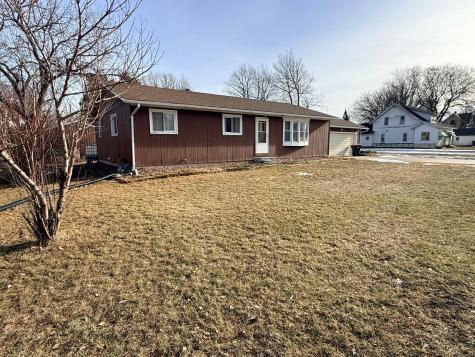 180 6th Street Walnut Grove MN 56180