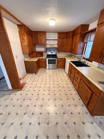 180 6th Street Walnut Grove MN 56180