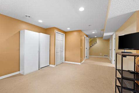 15005 Ironwood Court Eden Prairie MN 55346