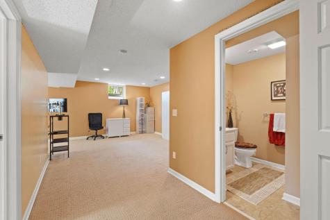 15005 Ironwood Court Eden Prairie MN 55346