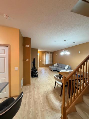 3049 Chamberlain Street N Maplewood MN 55109