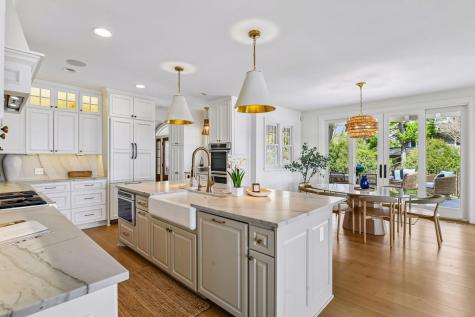 2442 Lafayette Road Wayzata MN 55391