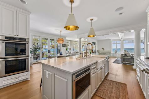2442 Lafayette Road Wayzata MN 55391