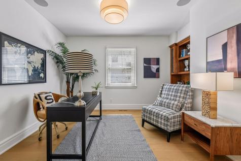 2442 Lafayette Road Wayzata MN 55391