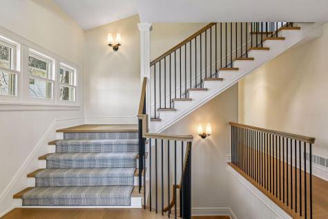 2442 Lafayette Road Wayzata MN 55391