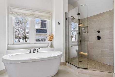 2442 Lafayette Road Wayzata MN 55391