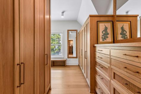 2442 Lafayette Road Wayzata MN 55391