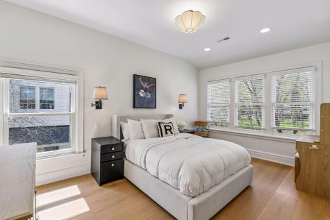 2442 Lafayette Road Wayzata MN 55391
