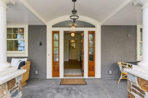 2442 Lafayette Road Wayzata MN 55391