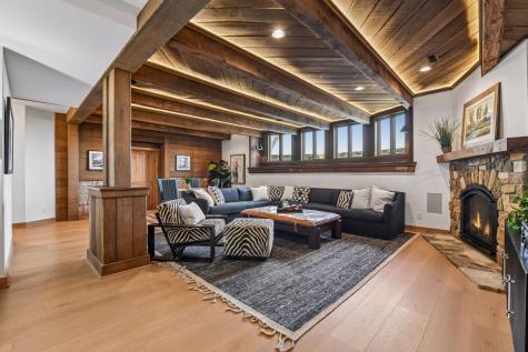 2442 Lafayette Road Wayzata MN 55391