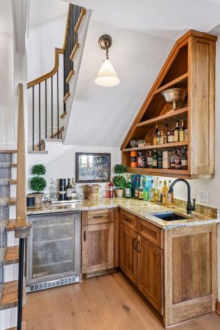 2442 Lafayette Road Wayzata MN 55391