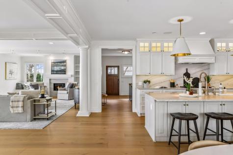 2442 Lafayette Road Wayzata MN 55391