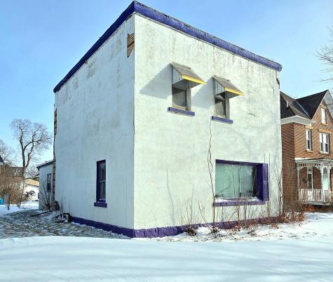 414 Broadway Street N New Ulm MN 56073