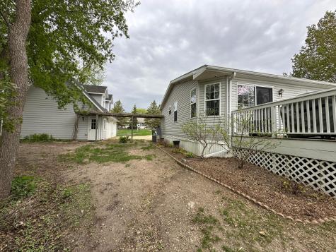 809 Van Dyke Road Alexandria MN 56308