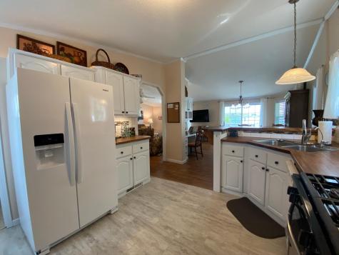809 Van Dyke Road Alexandria MN 56308