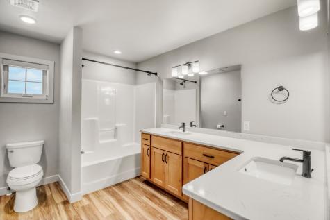 4120 Arthur Drive S Fargo ND 58104
