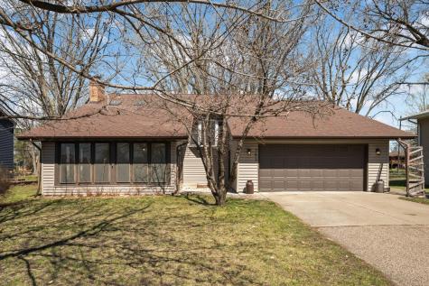 783 Berwood Avenue Vadnais Heights MN 55127