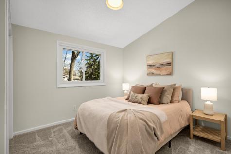 783 Berwood Avenue Vadnais Heights MN 55127