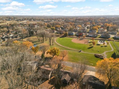 783 Berwood Avenue Vadnais Heights MN 55127