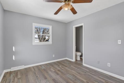 8941 48th Avenue N New Hope MN 55428