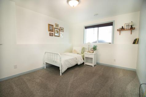 6065 60 Avenue S Fargo ND 58104