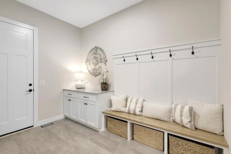 4938 Parkside Circle Eagan MN 55123