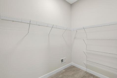 4938 Parkside Circle Eagan MN 55123