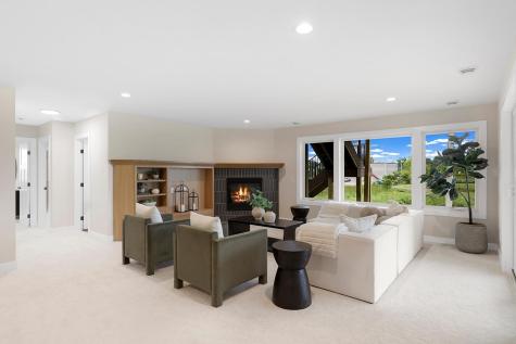 4938 Parkside Circle Eagan MN 55123
