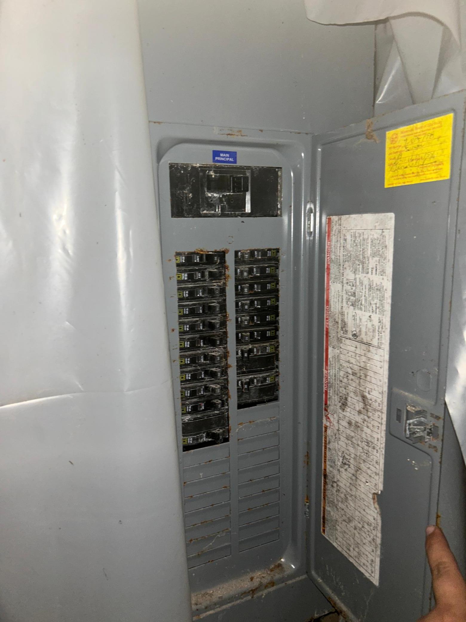 304 S Broadway Alden MN 56009