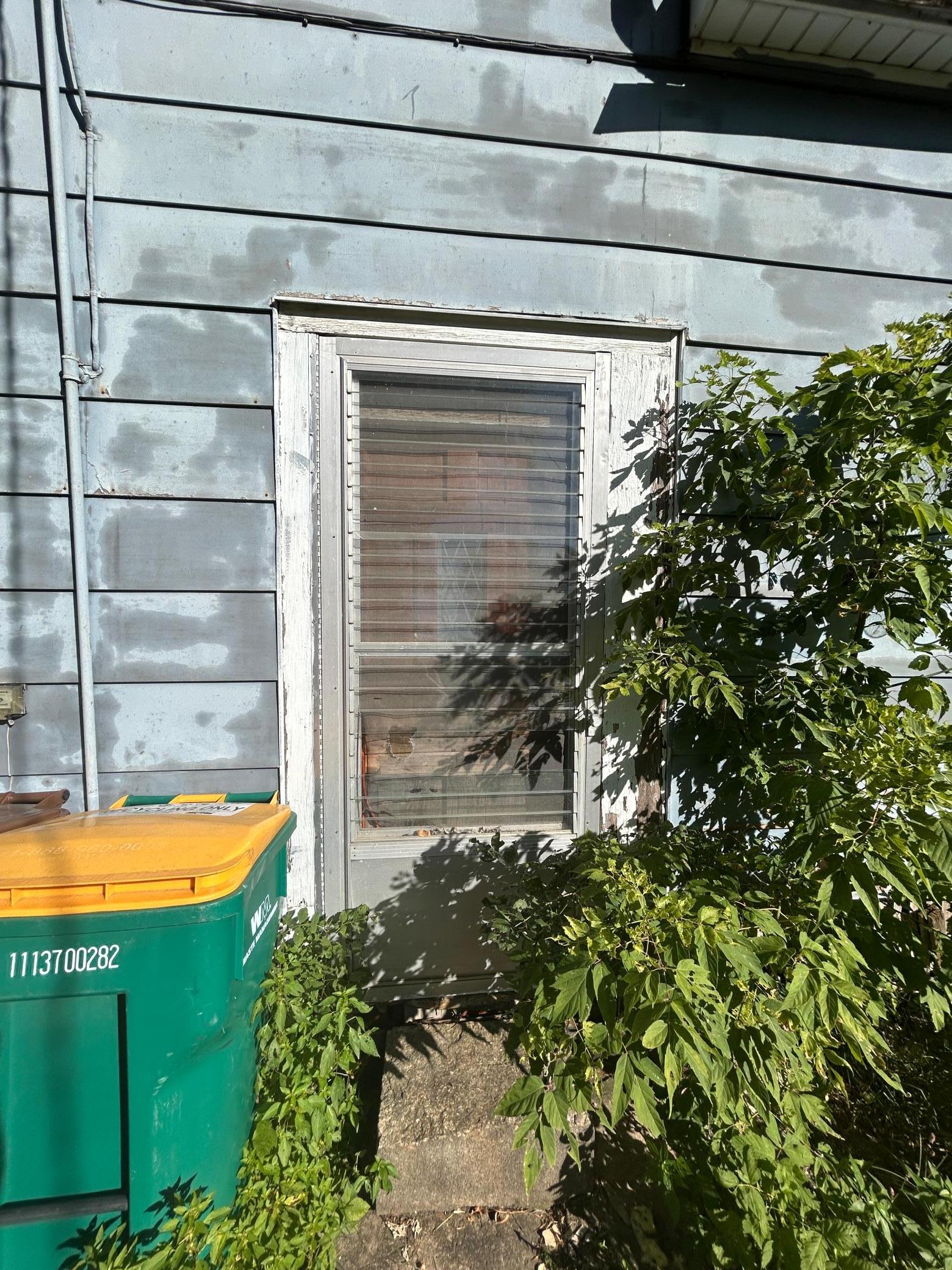 304 S Broadway Alden MN 56009