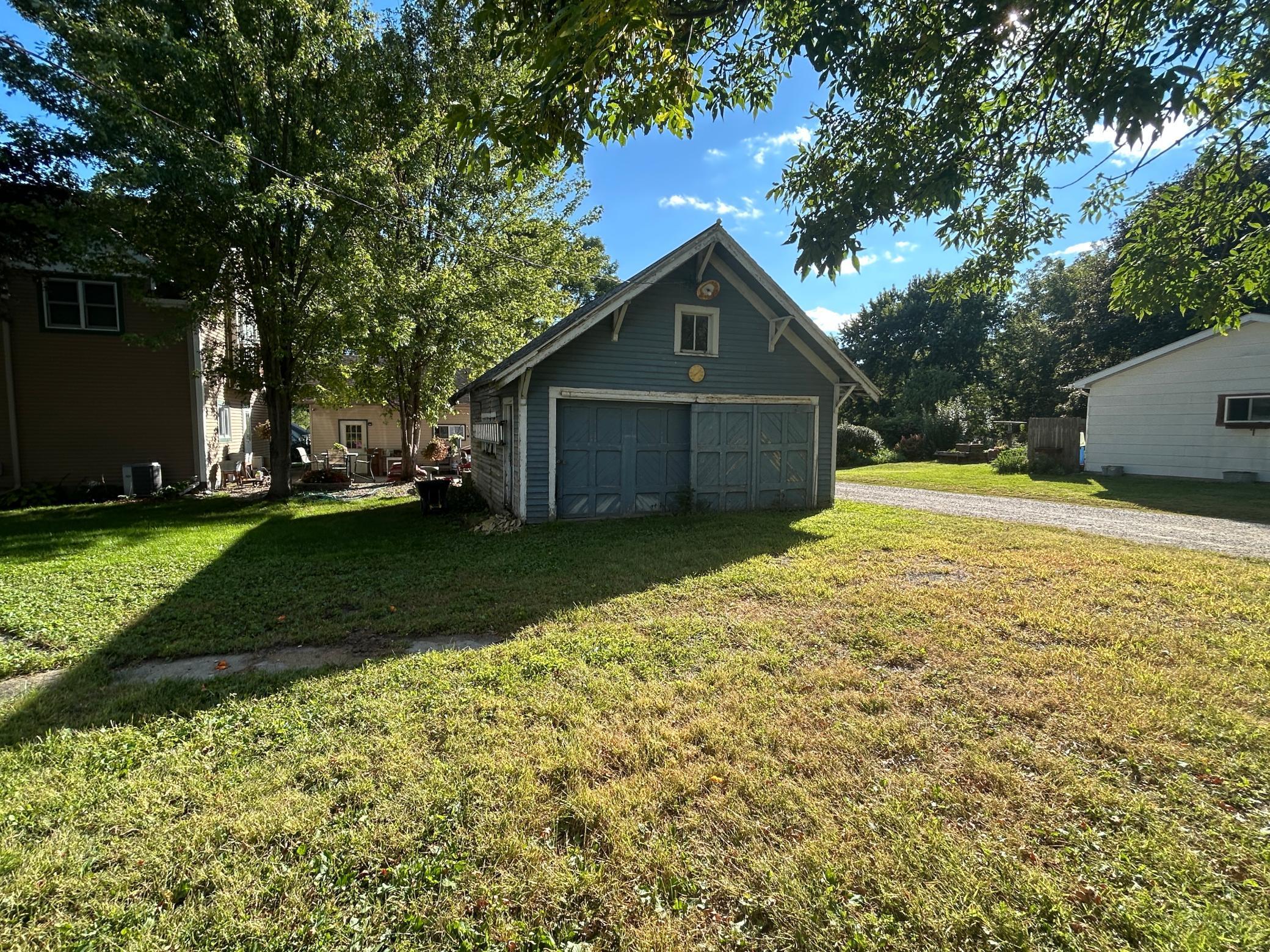 304 S Broadway Alden MN 56009