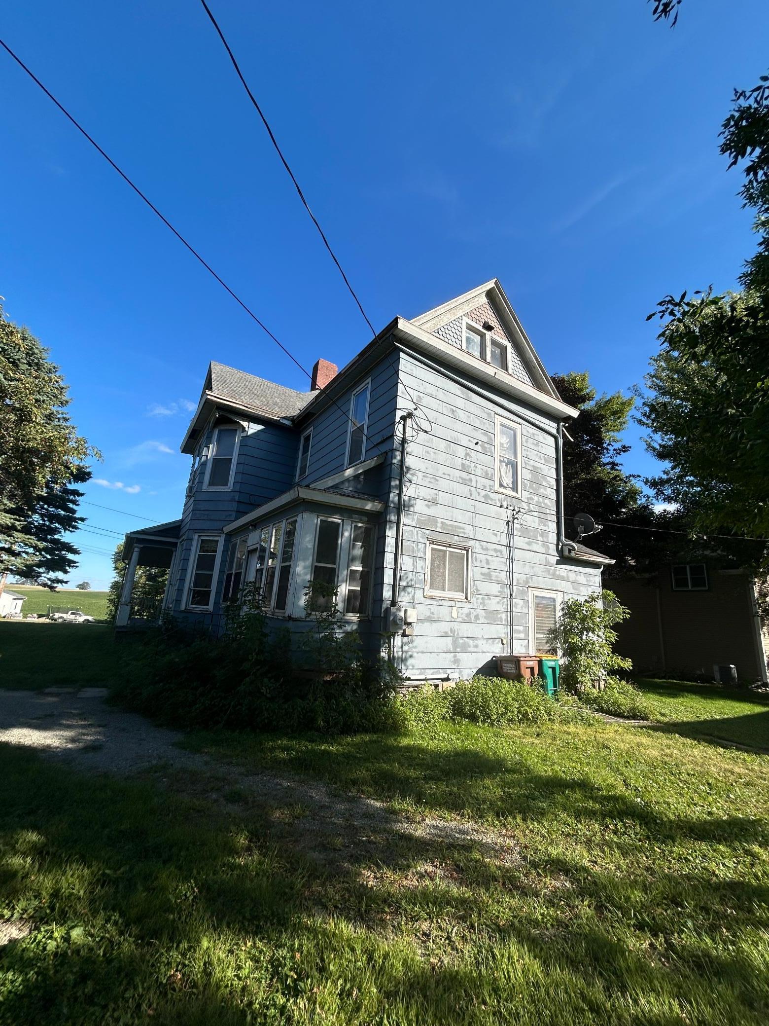 304 S Broadway Alden MN 56009