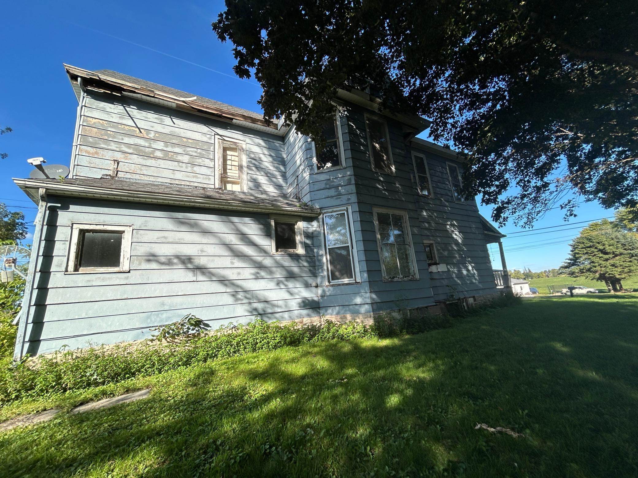 304 S Broadway Alden MN 56009