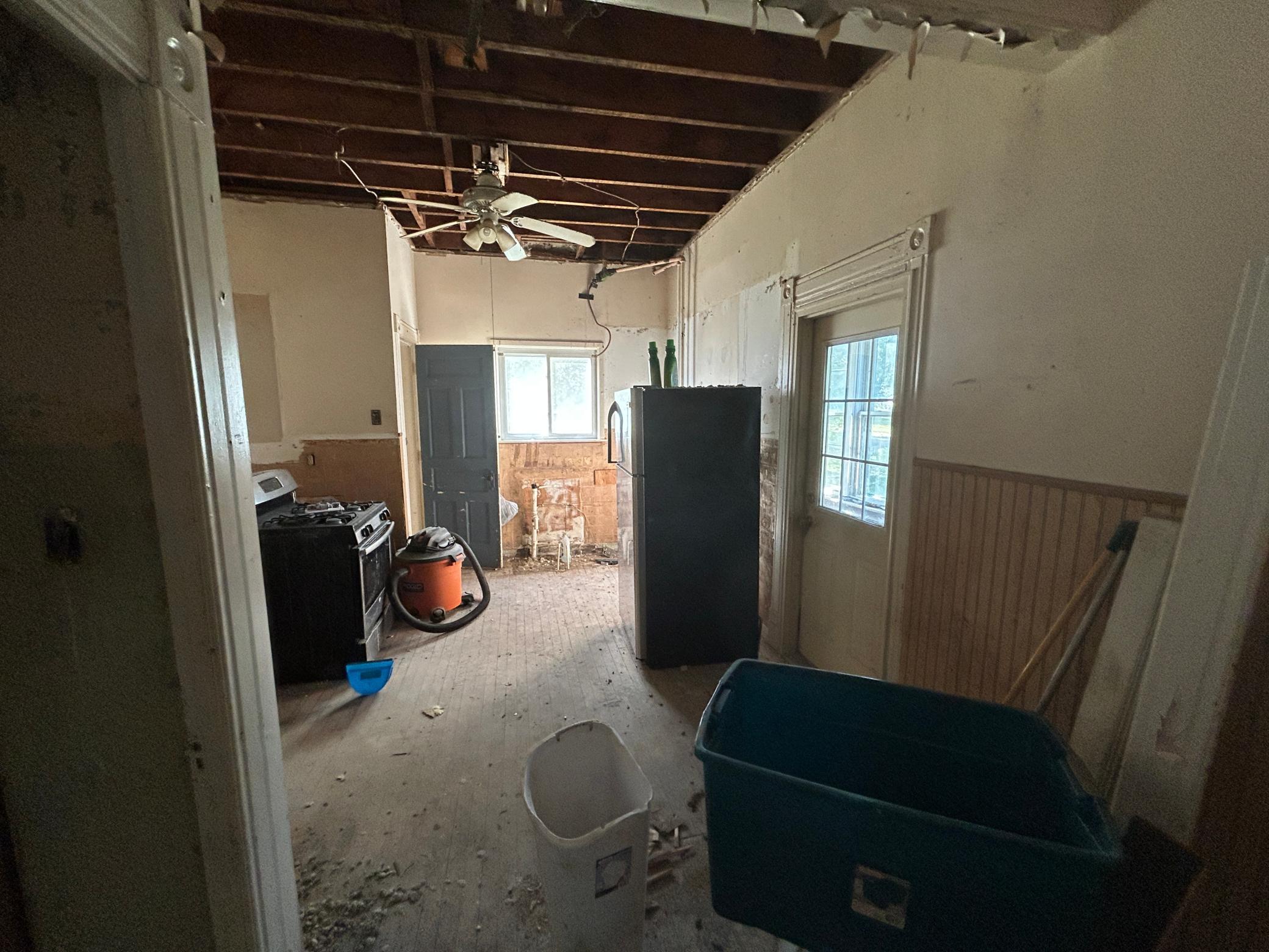 304 S Broadway Alden MN 56009