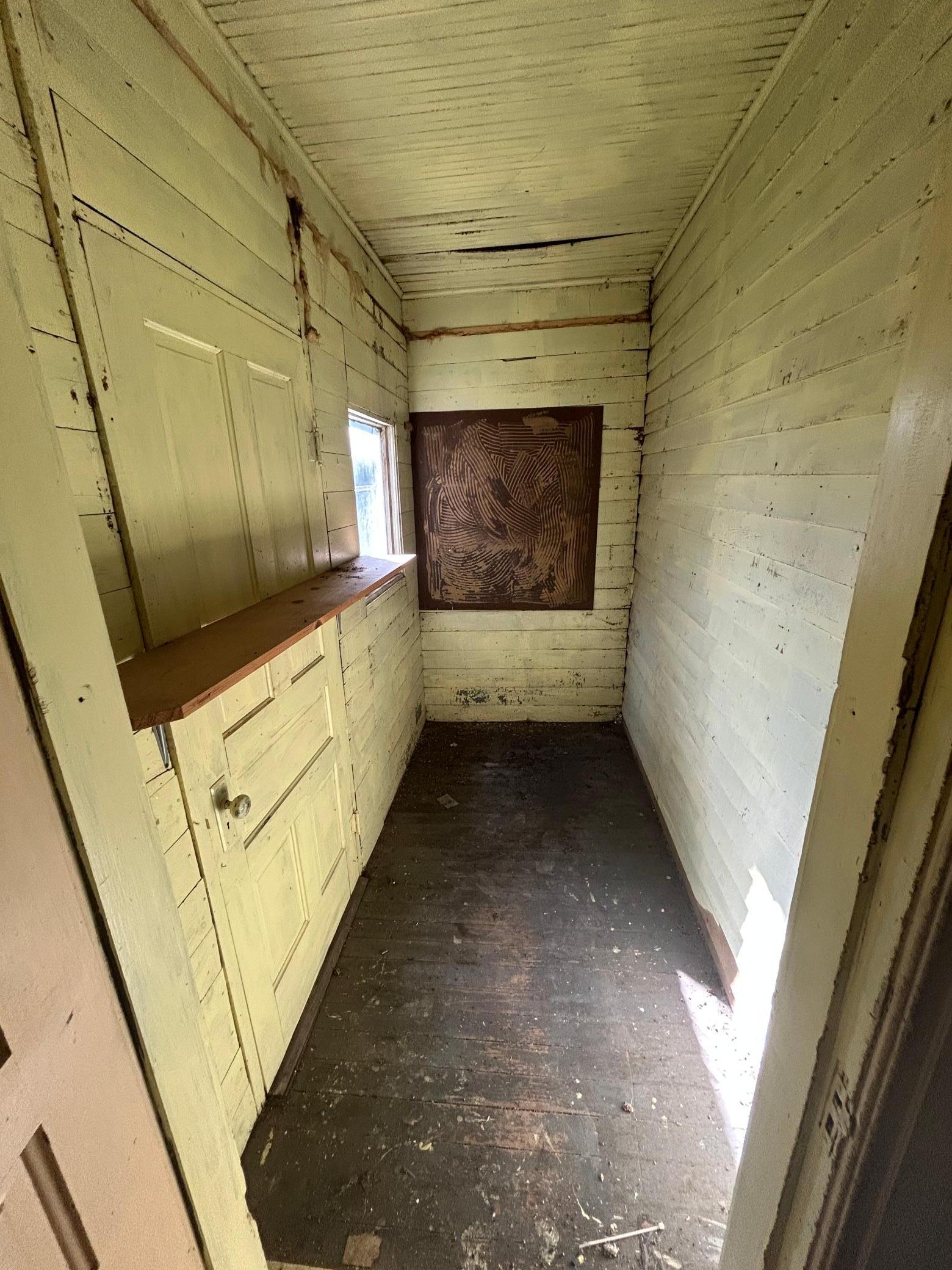 304 S Broadway Alden MN 56009